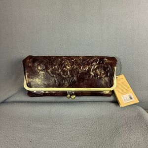 Patricia Nash Clutch Kiss Clasp Burnished Leather Embossed Frame Merlot Bosa